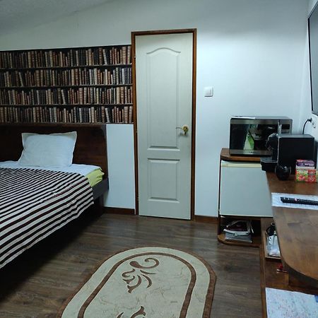 Отель Cluj Center 2 Экстерьер фото